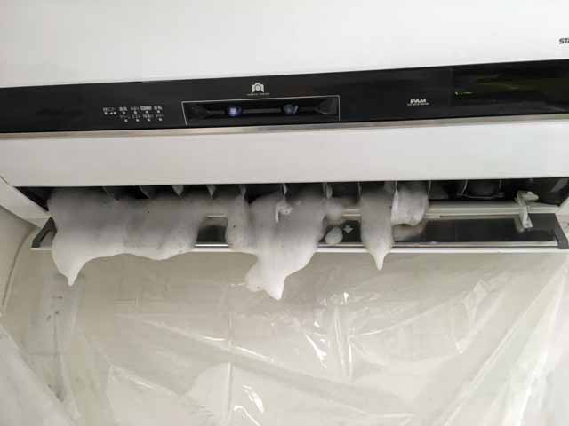 エアコンクリーニング